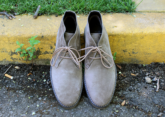 dappered chukka